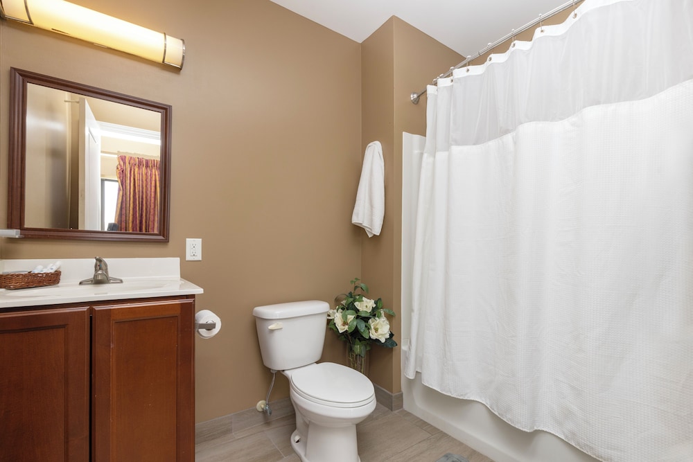 Brinton Suites - photo 50