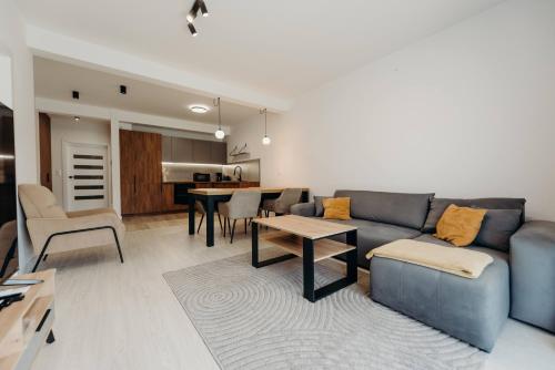 Apartamenty Jasionka Lotnisko — 4-Star Luxury Hotel in Rudna Mala, Poland