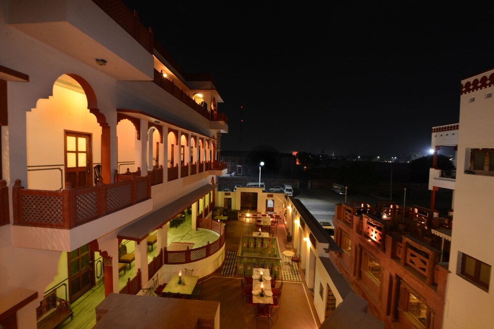 Hotel Harasar Haveli in Bikaner, India