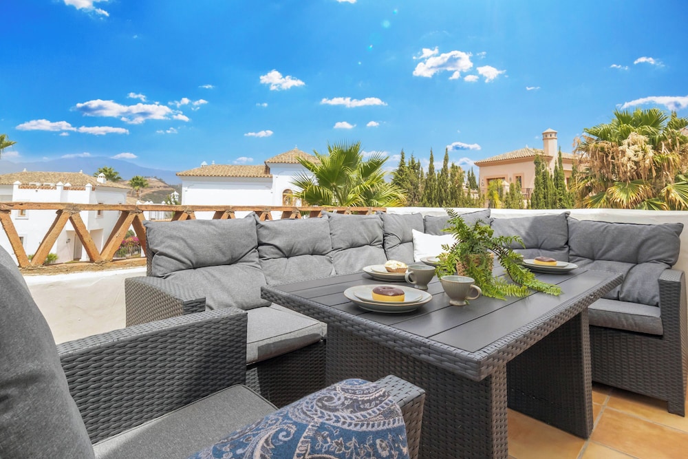 Sunset Golf Elegance — 4-Star Luxury Hotel in Estepona, Spain