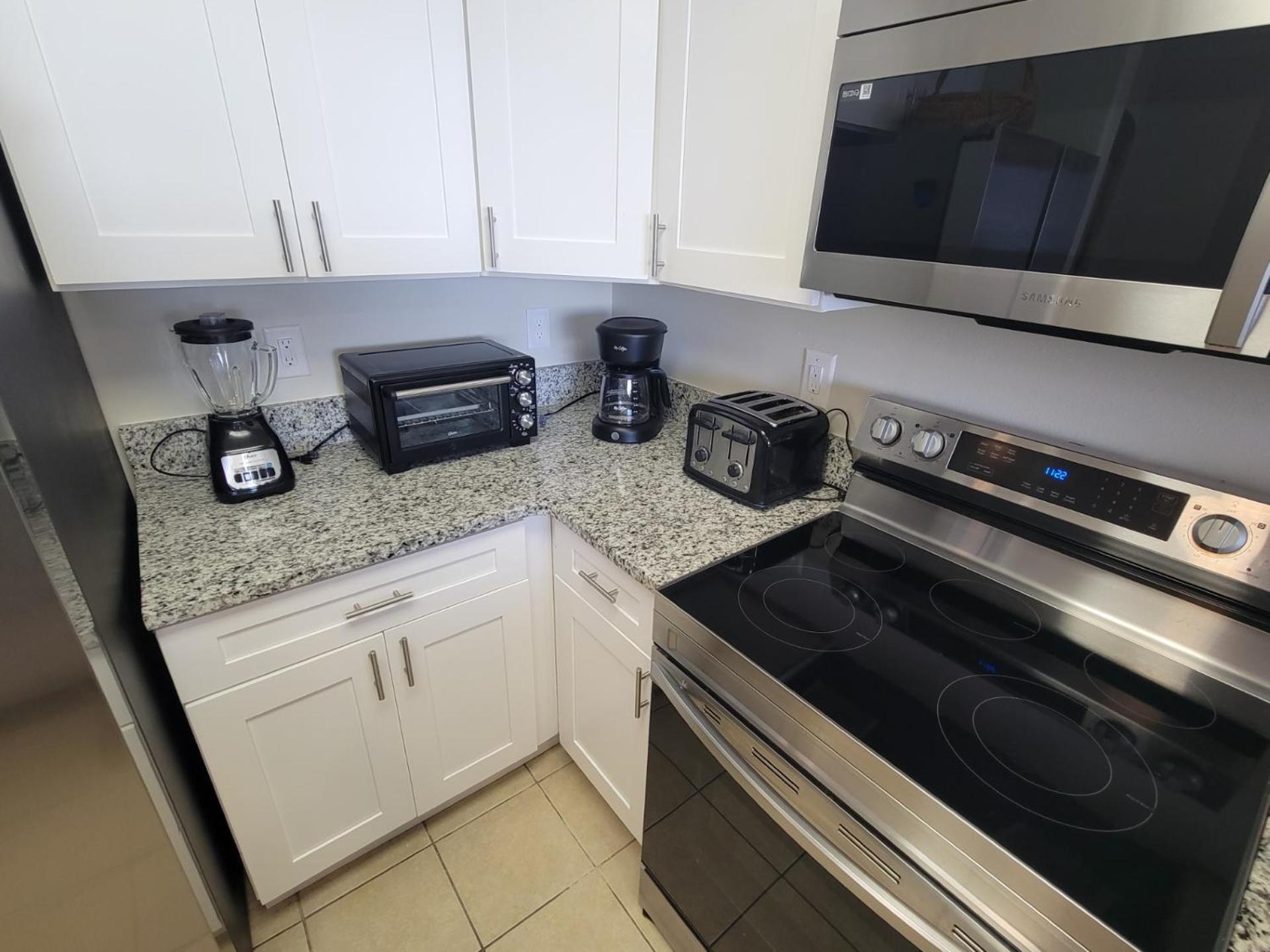 Lakeview Condo Hotel near Disney - photo 12