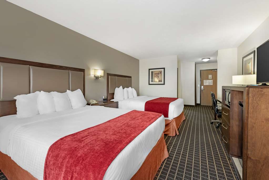 Best Western Plus Eagleridge Inn & Suites - photo 23