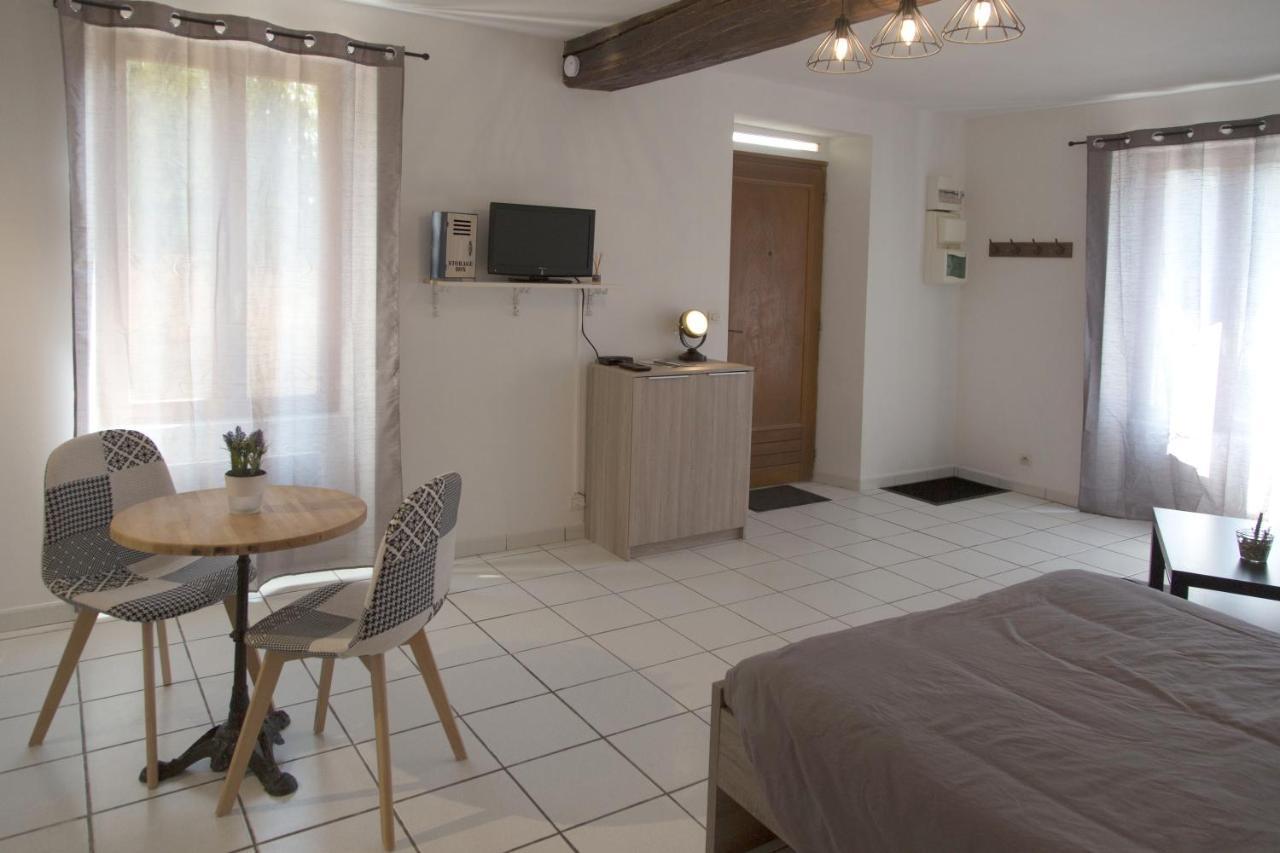 Le Studio du 14 Parking Gratuit Et Arrivee Autonome — Auxerre — photo 3