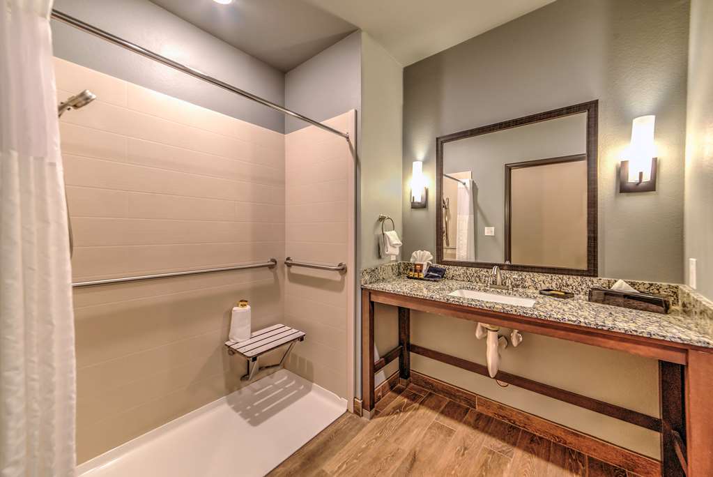Best Western Plus Overland Inn - photo 27