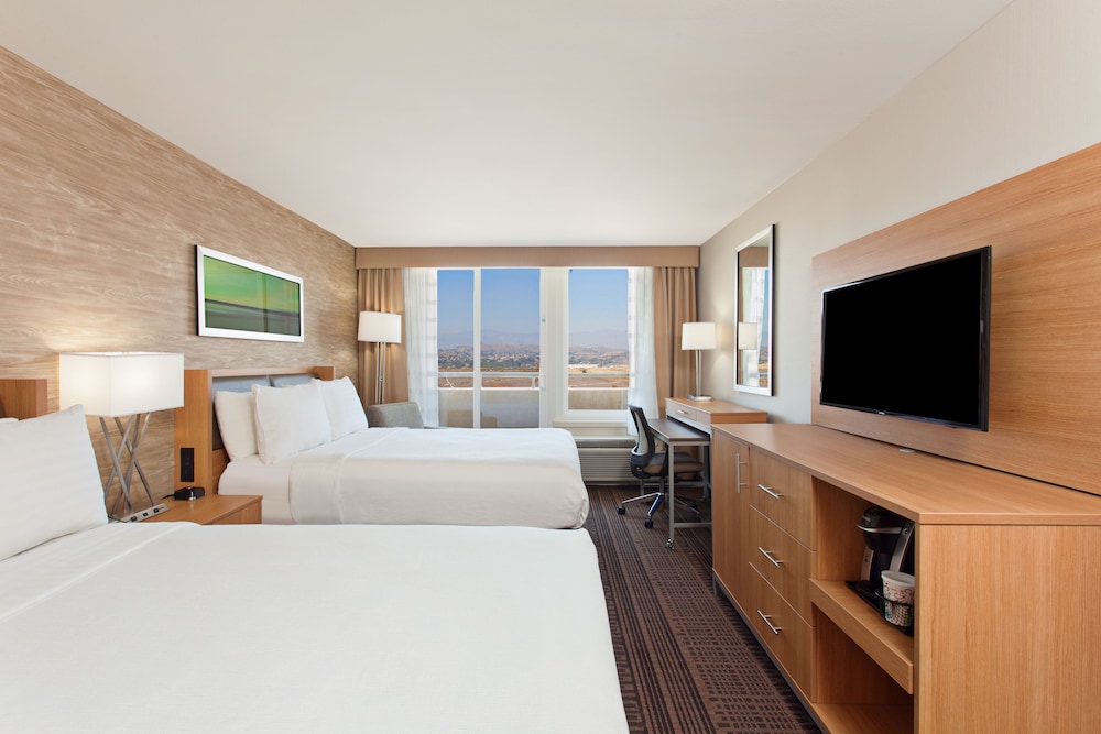 Holiday Inn Diamond Bar Pomona by IHG - photo 3