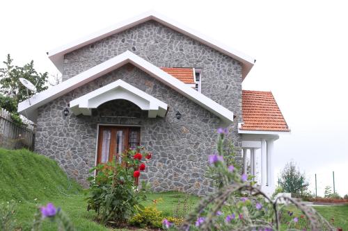 Adhithya Holidays - last minute hotel in Kodaikanal