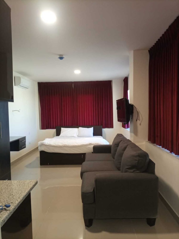 Monument Suites - carbon neutral hotel in Amman