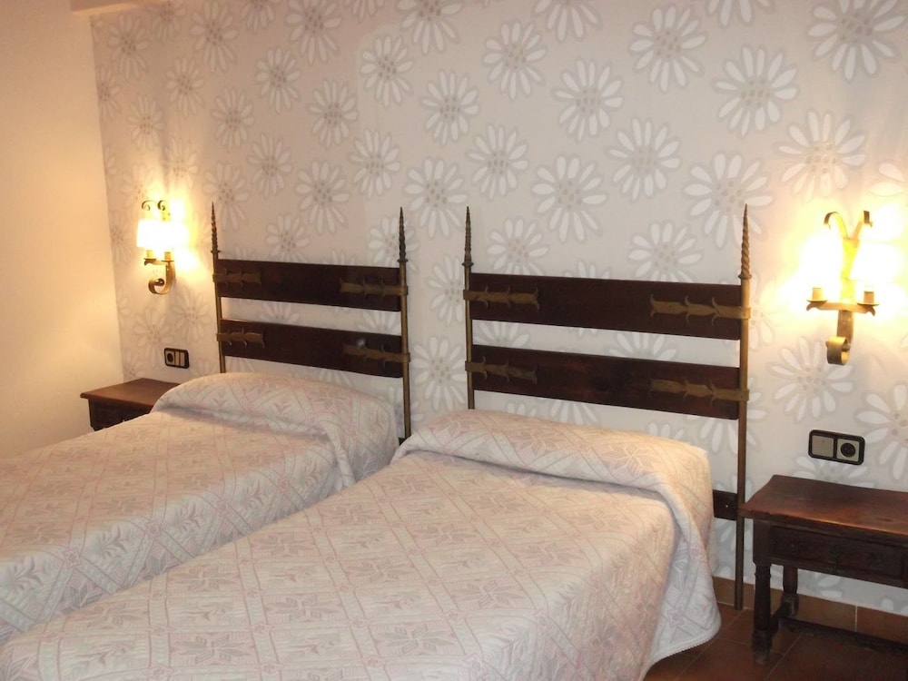 Hotel Barbacedo — Mijares — photo 4