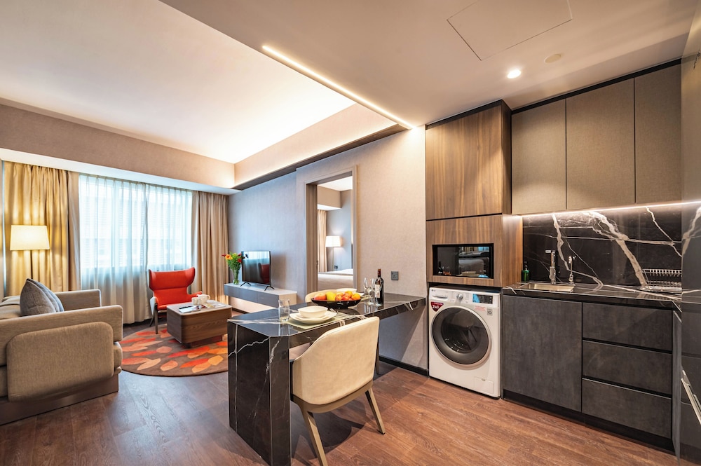 Park Avenue Rochester — 4-Star Luxury Hotel in Singapore, Singapore