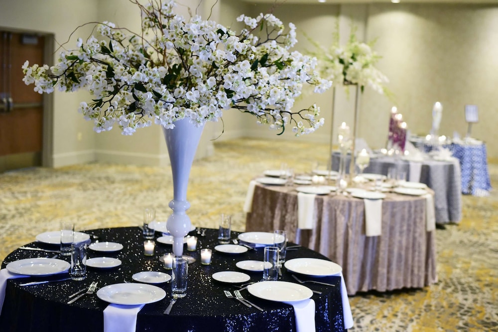 DoubleTree By Hilton Baltimore North Pikesville - photo 67