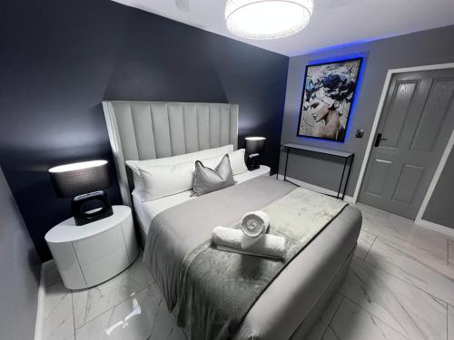 Exclusive Ultra Luxury A Cut Above Apartments Century City by Vvip Bookings