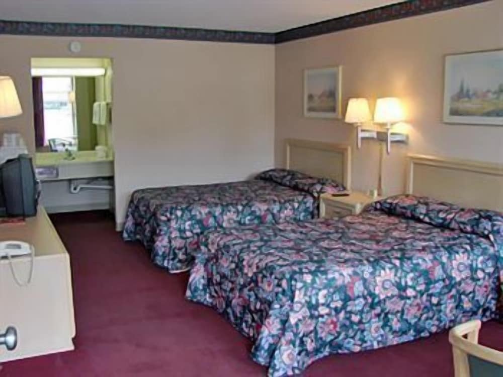 Green Valley Motel - photo 11