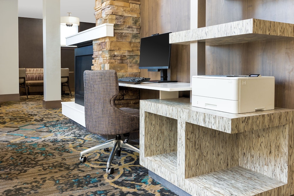Residence Inn by Marriott Kansas City at The Legends - photo 27