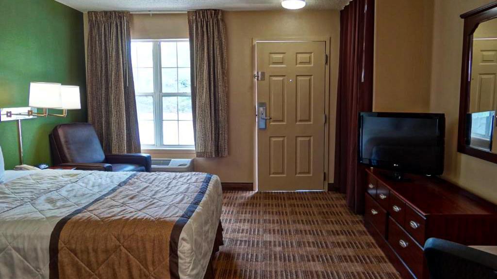 Studio 6 Extended Stay Huntsville AL US Space & Rocket Center - photo 16
