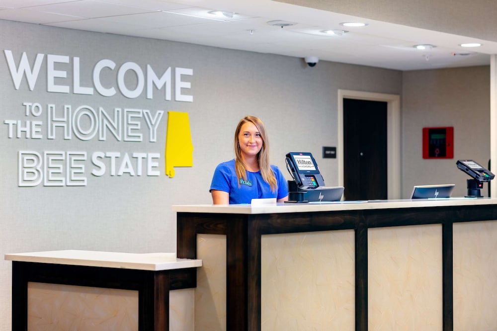 Hampton Inn Wetumpka - photo 7