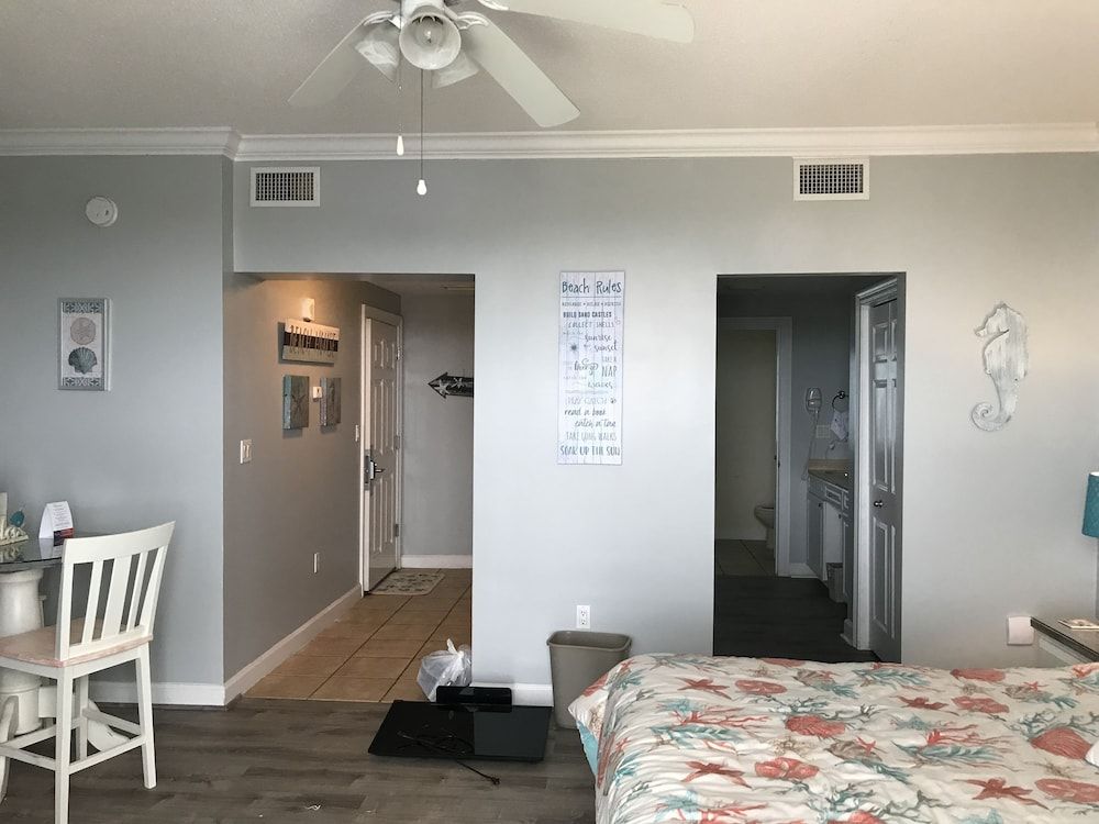 Boardwalk Resort 1000 1558707 Studio Condo - photo 20