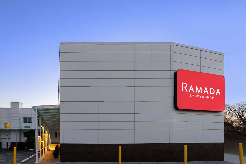 Ramada by Wyndham Bronx — The Bronx — photo 4