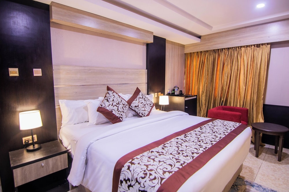 Royal Parklane Hotel — Ondo — photo 5