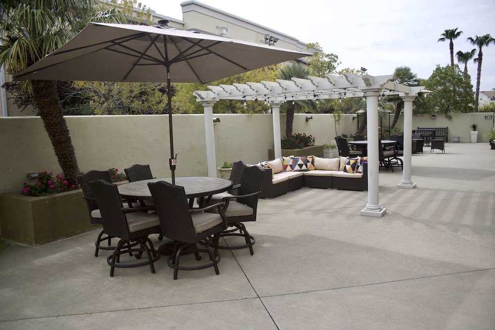 Holiday Inn Express Hotel & Suites Vacaville by IHG - photo 24