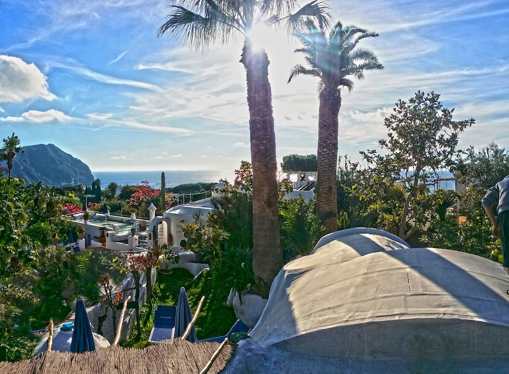 Ravino Secret Retreat in Forio, Italy