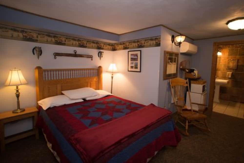 Stone Mill Hotel & Suites - photo 6