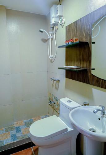 House of Citiflora Unit B — 4-Star Luxury Hotel in Manila, Philippines