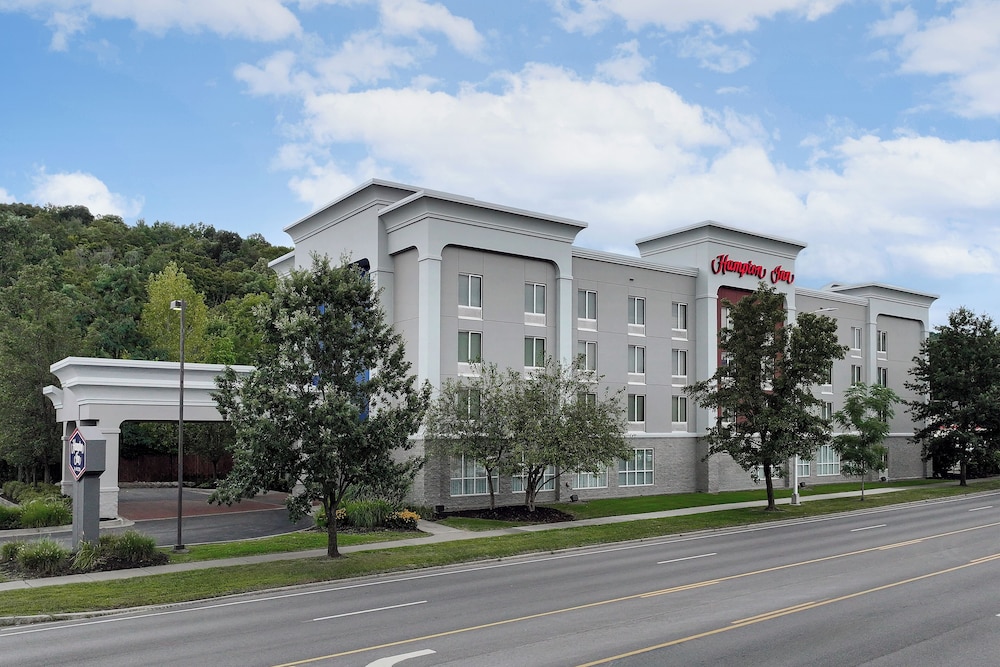 Hampton Inn Ithaca - photo 33