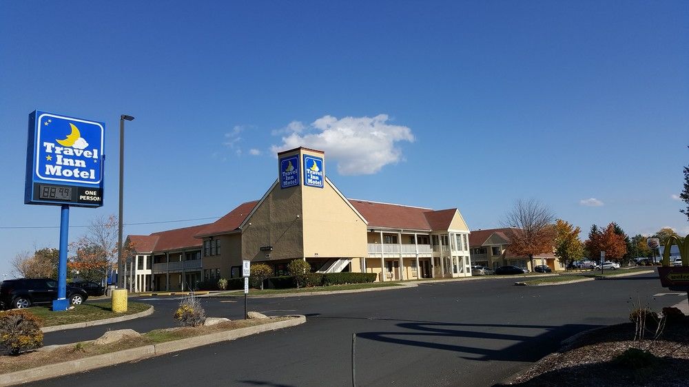 Travel Inn Motel — Hartford