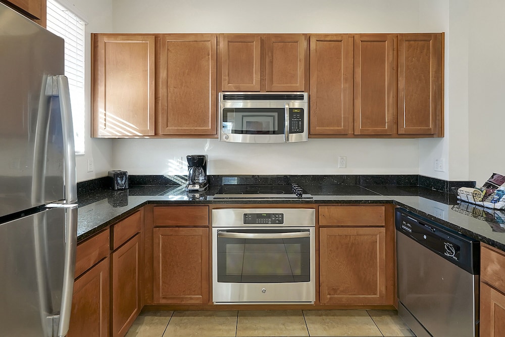 Regal Oaks Resort Vacation Townhomes by IDILIQ - photo 35