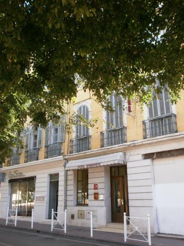 Hôtel Bonaparte - carbon neutral hotel in Toulon