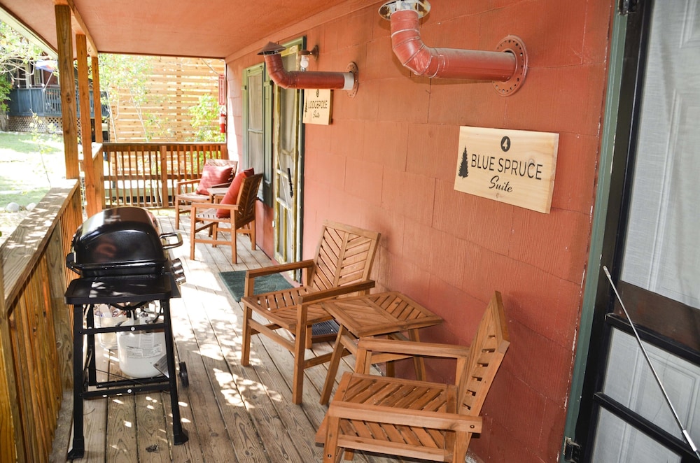 The Woolly Bugger Inn - photo 93