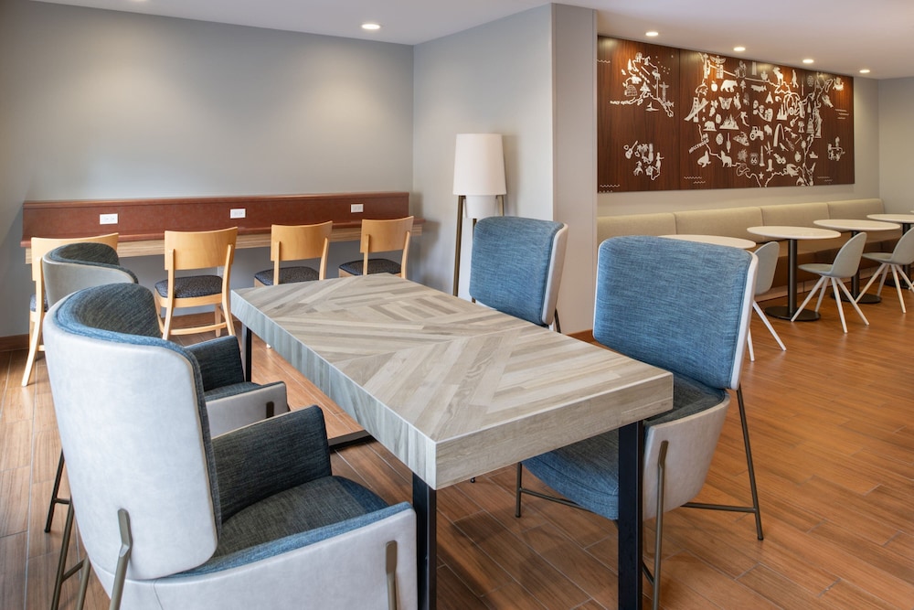 TownePlace Suites Olympia - photo 60