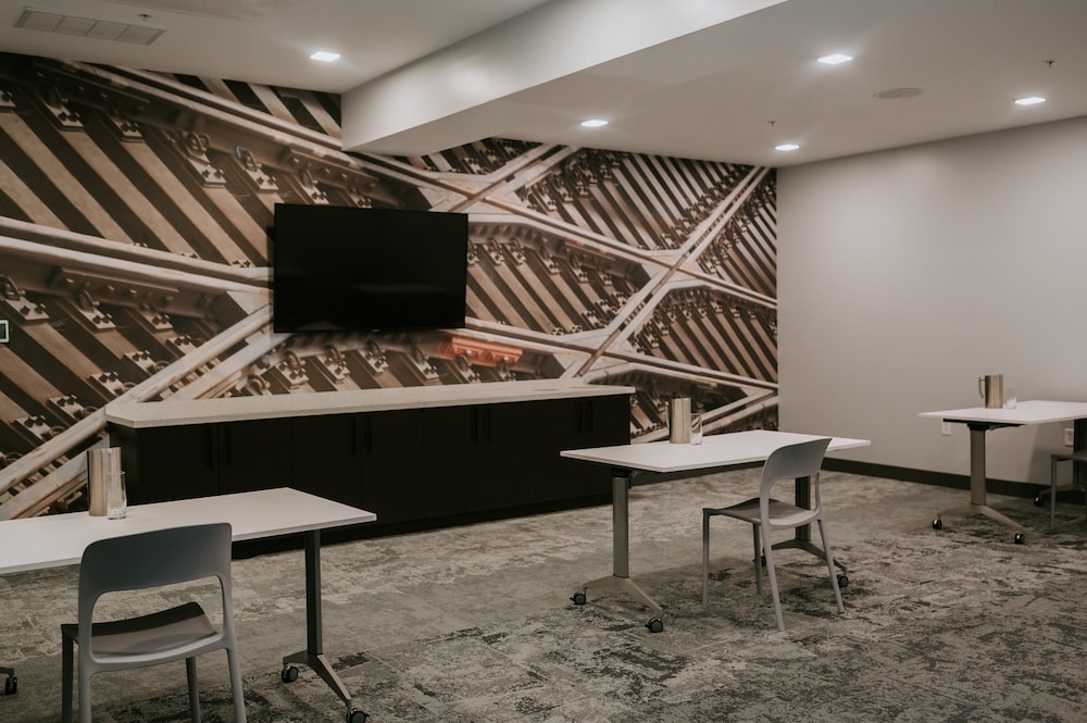 Hotel Indigo St. Louis Downtown by IHG - photo 35