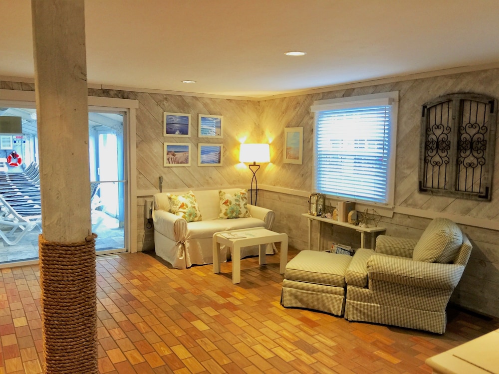 Cape Winds Resort - photo 24