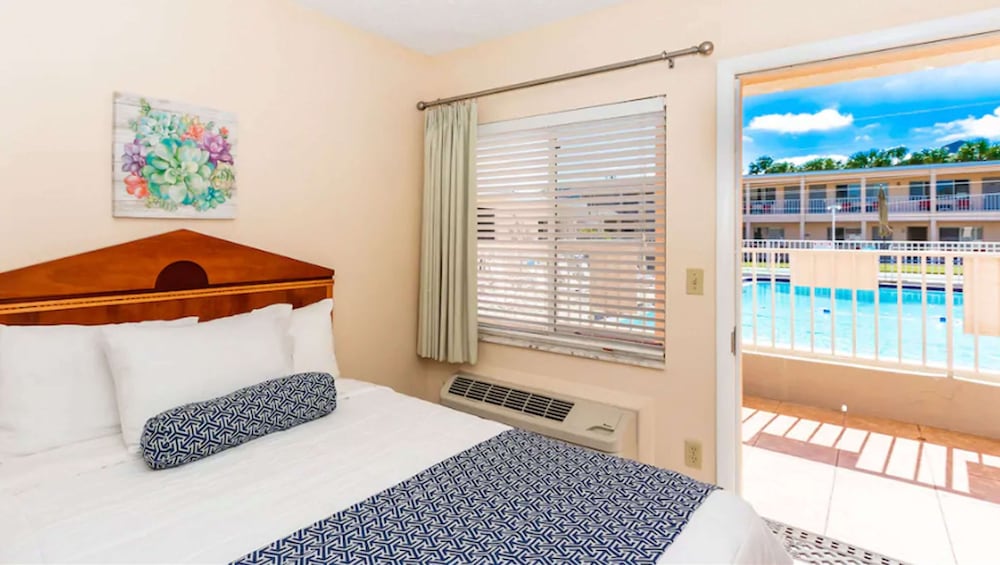 Belleair Beach Resort Motel - photo 24