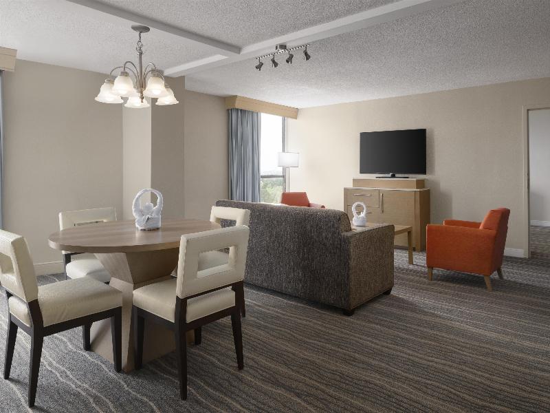DoubleTree by Hilton Virginia Beach - photo 130