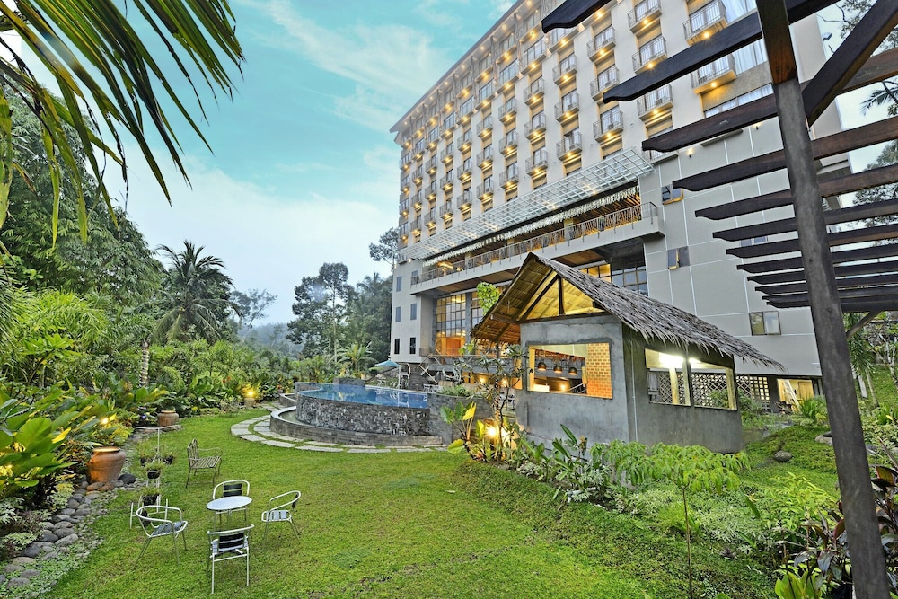 FamVida Hotel Lubuklinggau Powered by Archipelago in Lubuklinggau, Indonesia