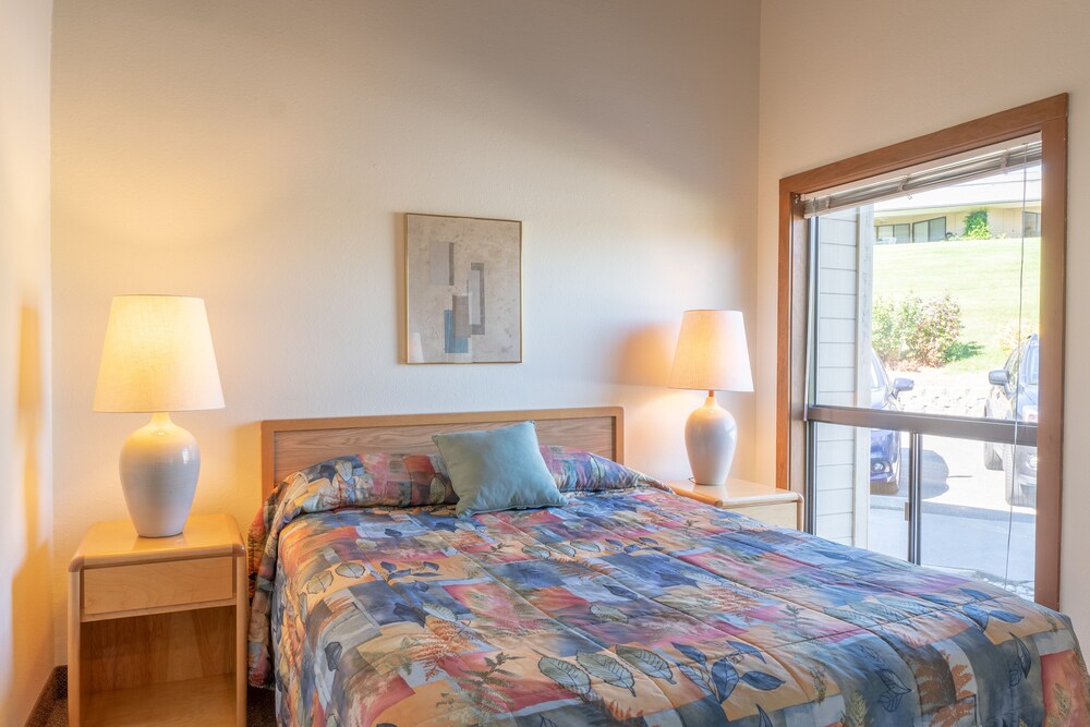 Wapato Point Resort - photo 12