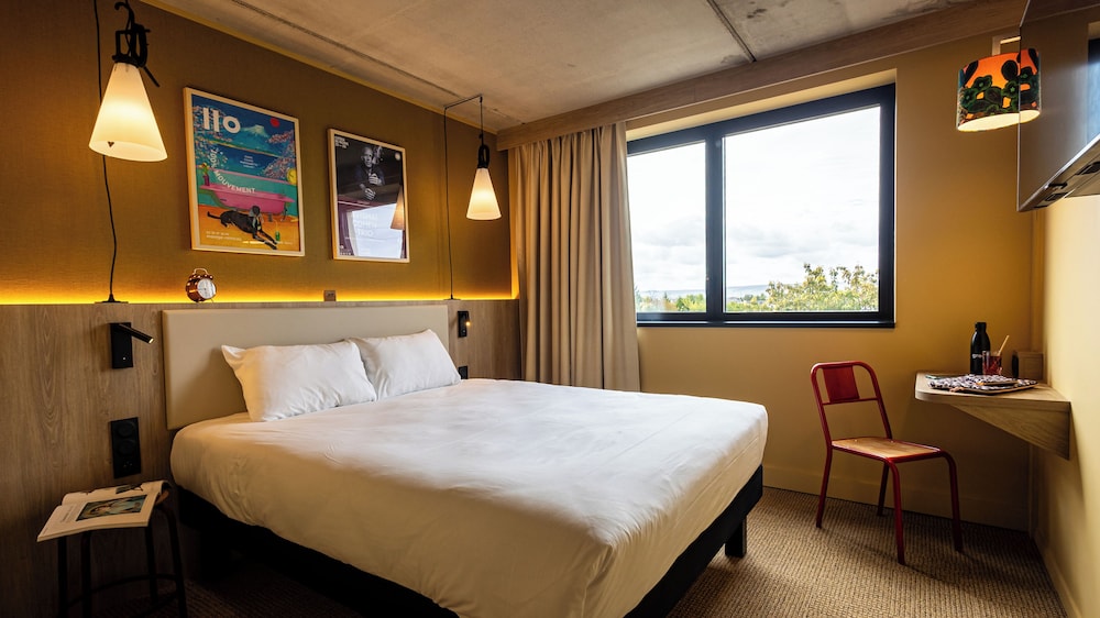 greet Hotel Reims Tinqueux — hotel in Tinqueux