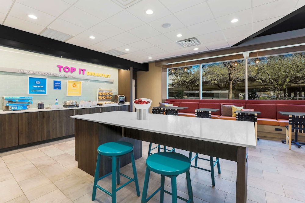 Tru by Hilton Dallas Downtown Market Center - photo 31