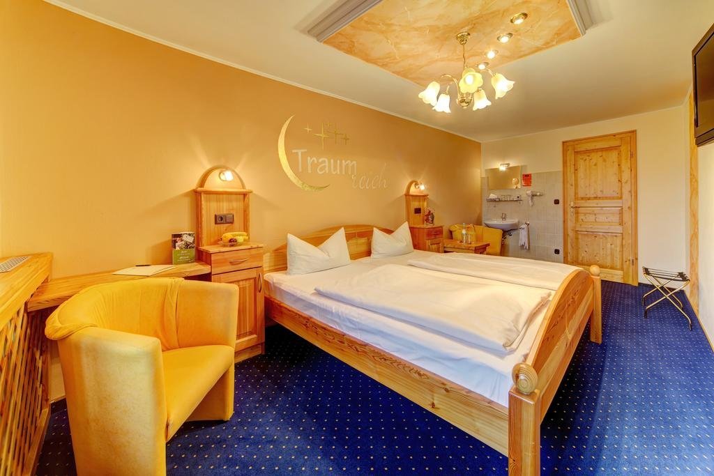 Hotel B hmerwald — Eschlkam — photo 4