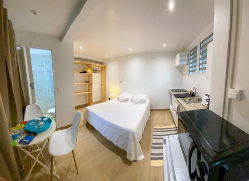 Studio coco 2 personnes — 4-Star Luxury Hotel in Le Lamentin, Martinique