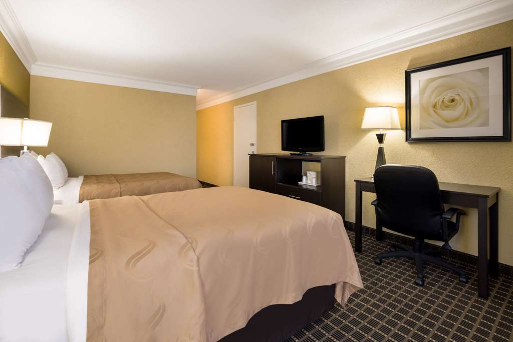 Quality Inn & Suites Syracuse Fairgrounds - photo 18