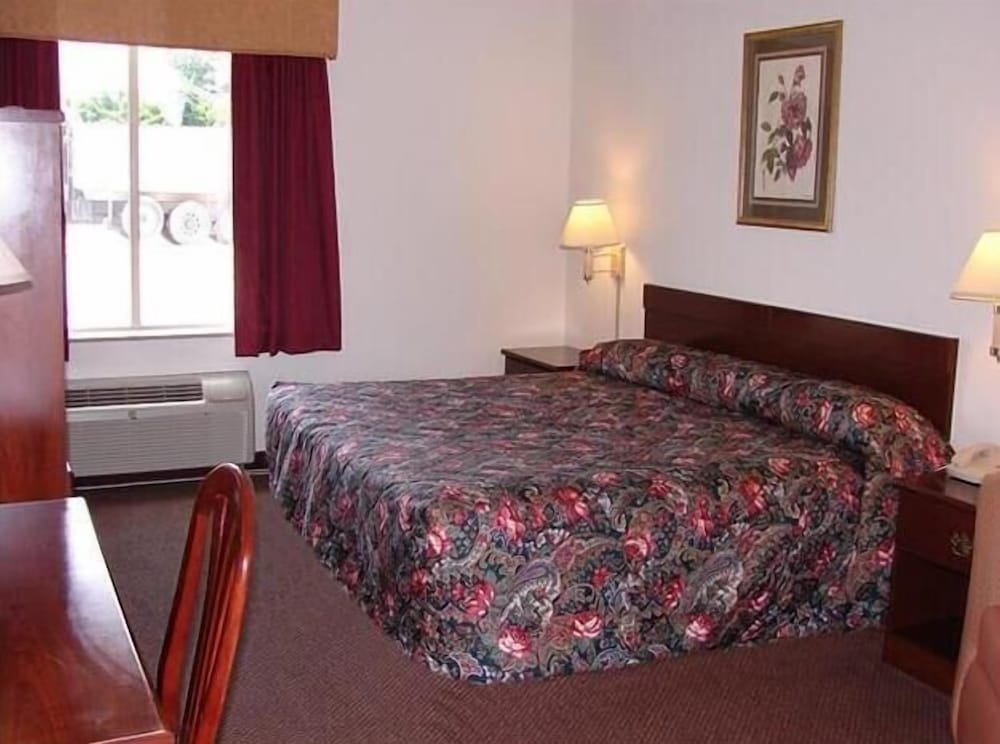 Red Carpet Inn Chambersburg - photo 6