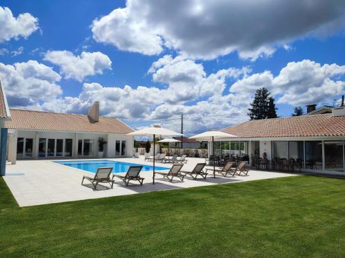 NR Suites Alojamento Local — hotel in Mealhada