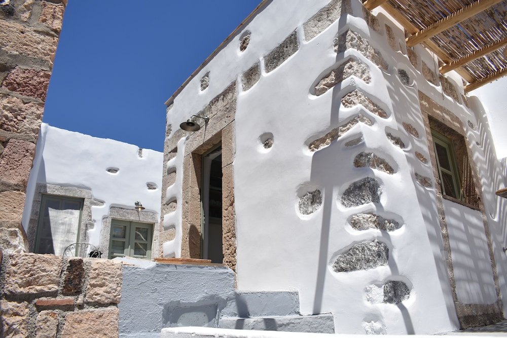 Latmos 1860 — Patmos — photo 2