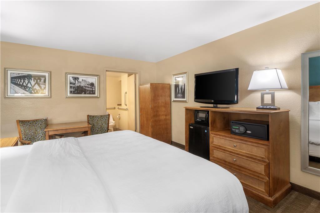 Best Western Charleston Inn - photo 30
