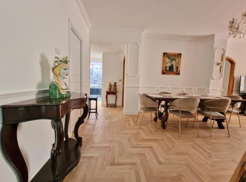 La Baronessa Charming House with Parking — 4-Star Luxury Hotel in Taormina, Italy