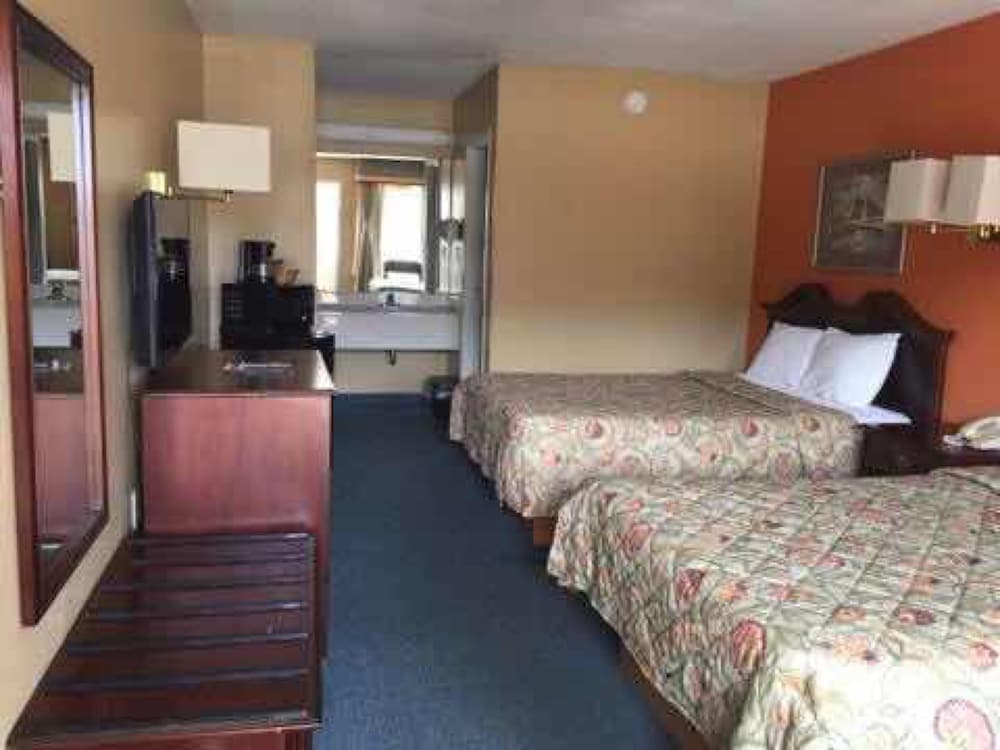 Motel 6 Bracey VA I 85 - photo 19