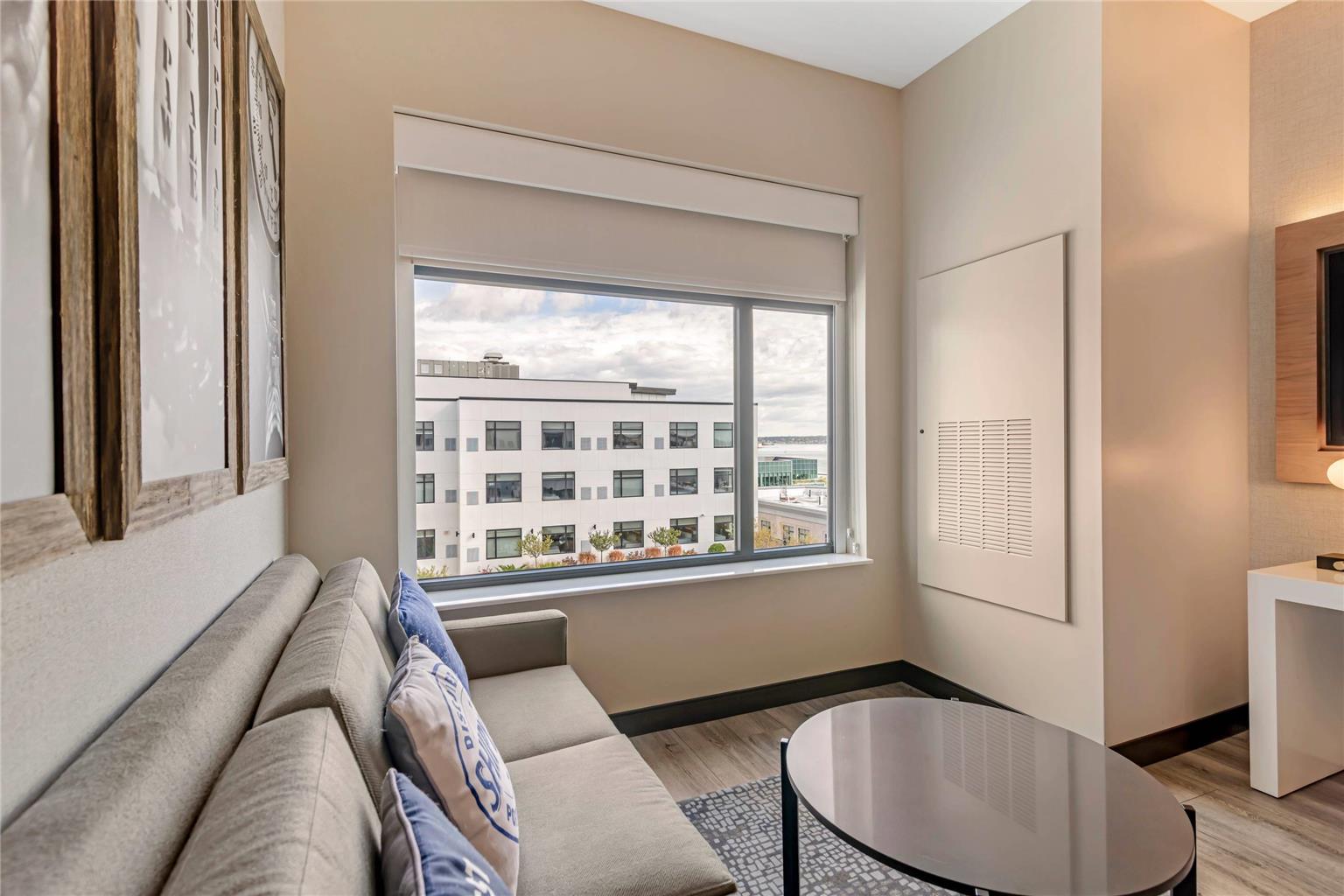 Cambria Hotel Portland Downtown Old Port - photo 52